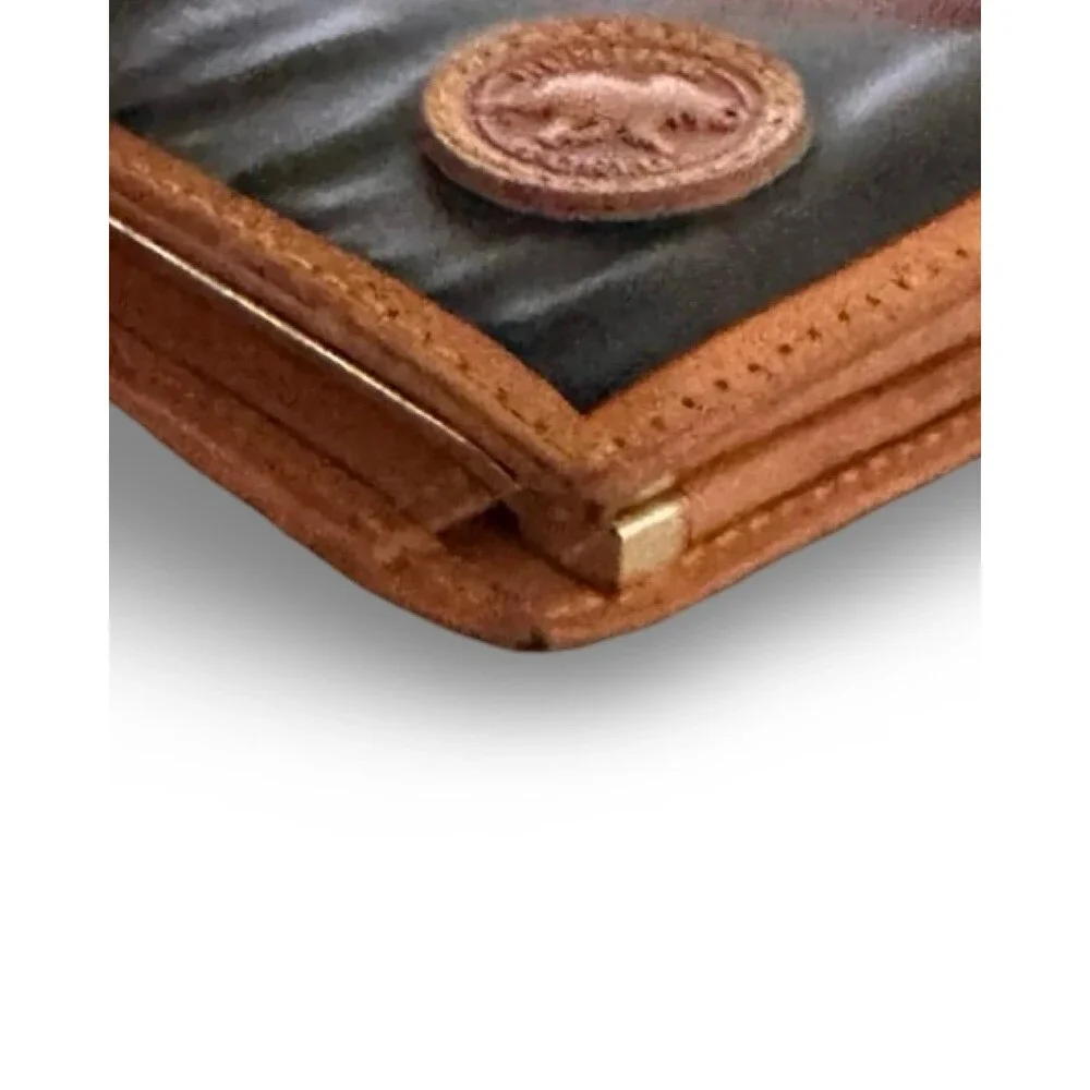 HUNTING WORLD Wallet Purse Tan/ Black Woman Authentic